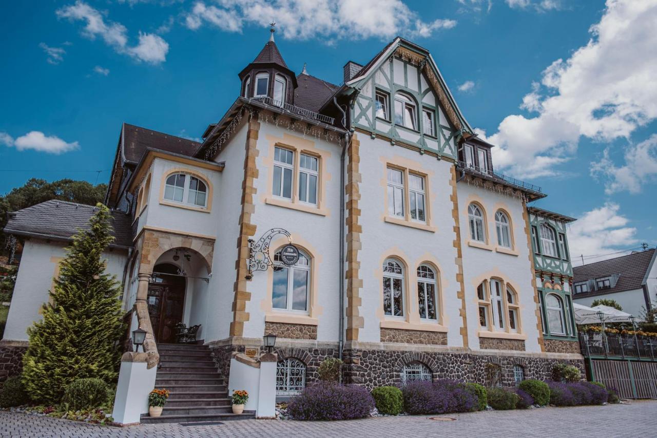 Alte Landratsvilla Hotel Bender Westerburg  Esterno foto