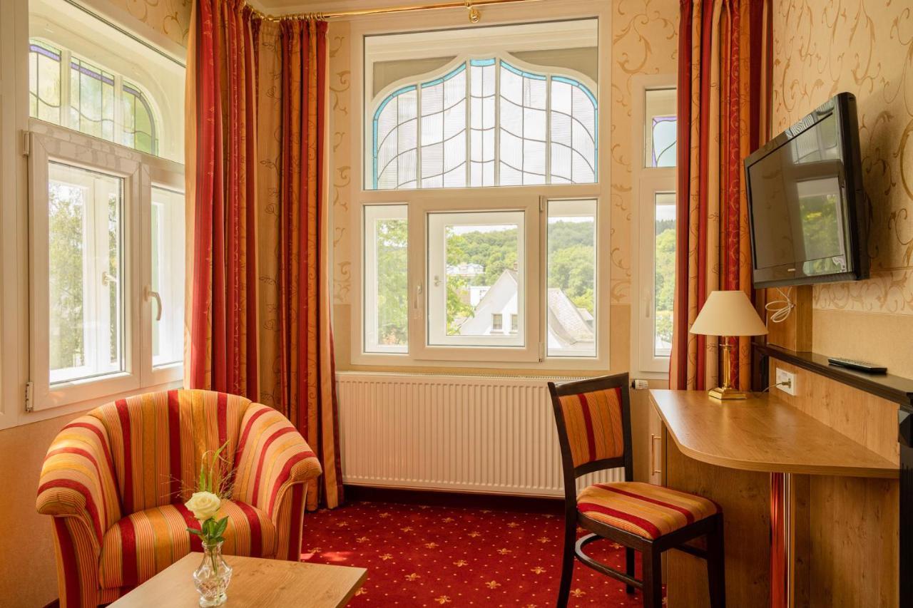 Alte Landratsvilla Hotel Bender Westerburg  Esterno foto